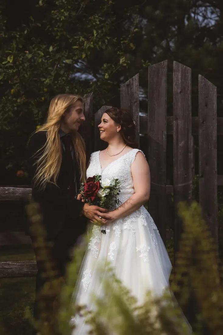 Amanda & Jack: by the old wooden gate